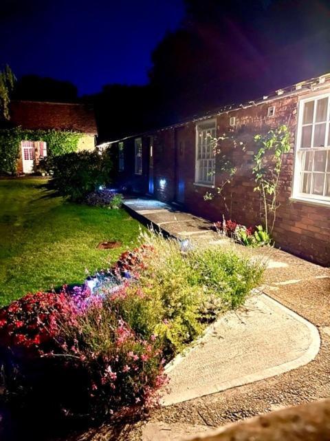 Beachborough Park Отель типа 